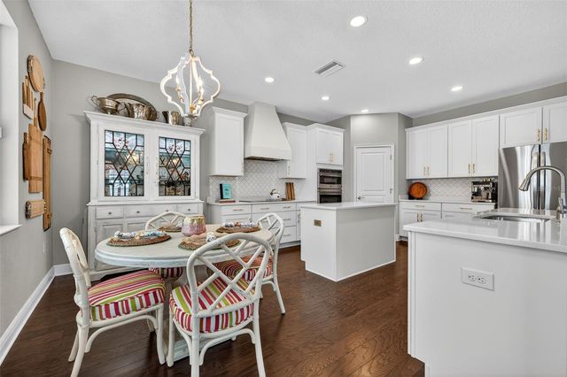 4012 W BAY TO BAY BOULEVARD, Tampa, FL 33629