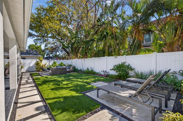 4012 W BAY TO BAY BOULEVARD, Tampa, FL 33629