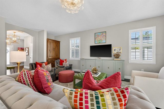 4012 W BAY TO BAY BOULEVARD, Tampa, FL 33629