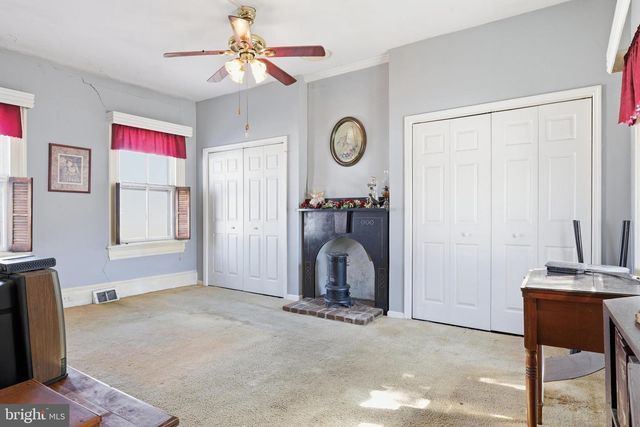 12 E MAIN ST, Felton, DE 19943