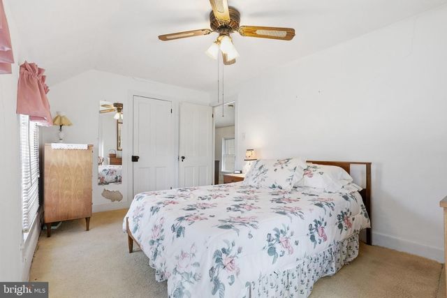 12 E MAIN ST, Felton, DE 19943