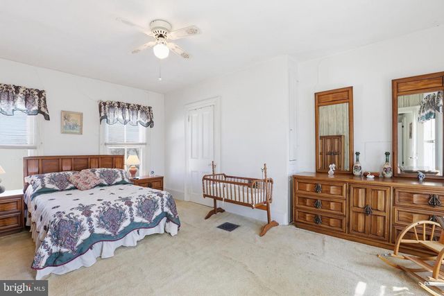 12 E MAIN ST, Felton, DE 19943