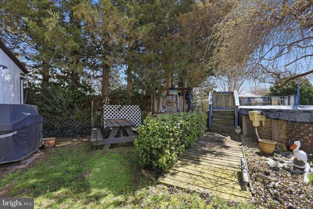 12 E MAIN ST, Felton, DE 19943