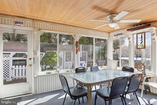 12 E MAIN ST, Felton, DE 19943