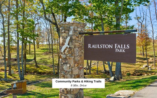 22 Moonshine Drive, Jasper, TN 37347