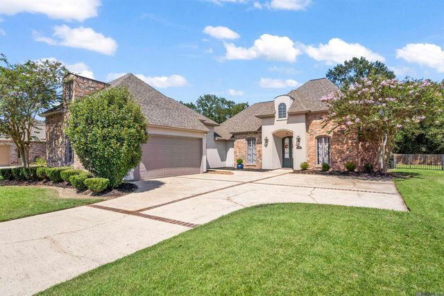 18468 Lake Harbor Ln, Prairieville, LA 70769