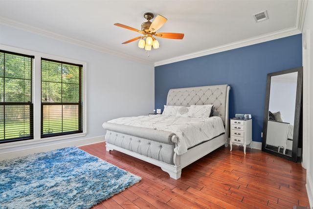 18468 Lake Harbor Ln, Prairieville, LA 70769