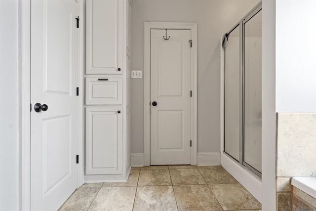 18468 Lake Harbor Ln, Prairieville, LA 70769