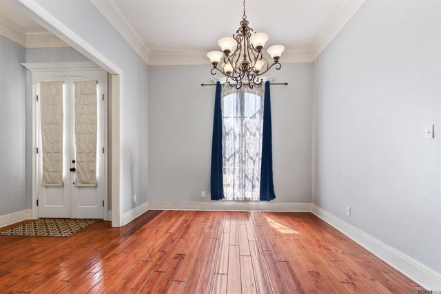 18468 Lake Harbor Ln, Prairieville, LA 70769