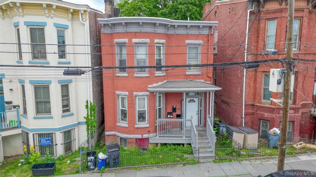 52 Lander Street, Newburgh, NY 12550