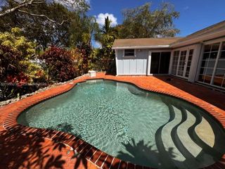 15032 SW 143rd Ave, Miami, FL 33186