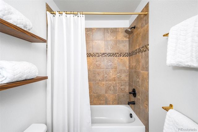 1134 GCR 8 1, Fraser, CO 80442