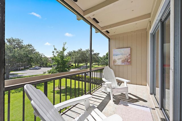 18480 SE WOOD HAVEN J, Jupiter, FL 33469
