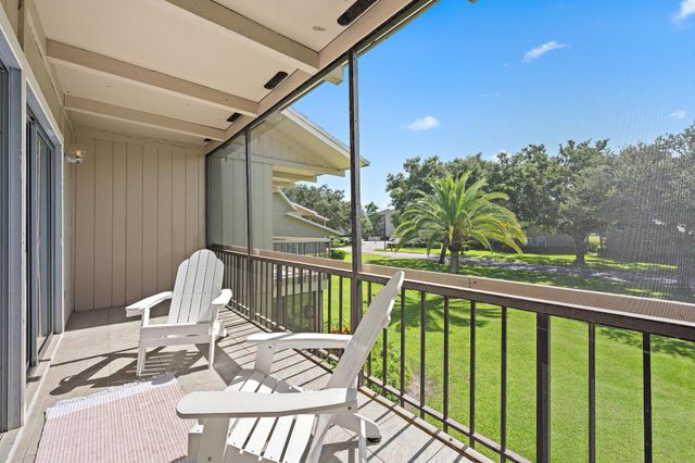 18480 SE WOOD HAVEN J, Jupiter, FL 33469