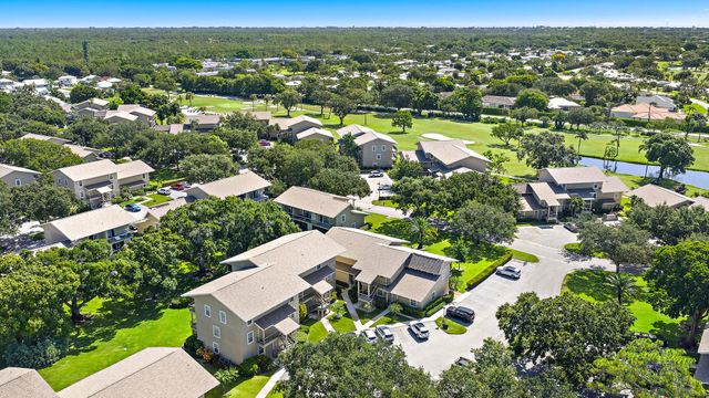 18480 SE WOOD HAVEN J, Jupiter, FL 33469