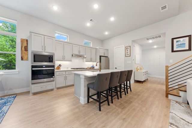 8265 Emsworth Drive, Dallas, TX 75231