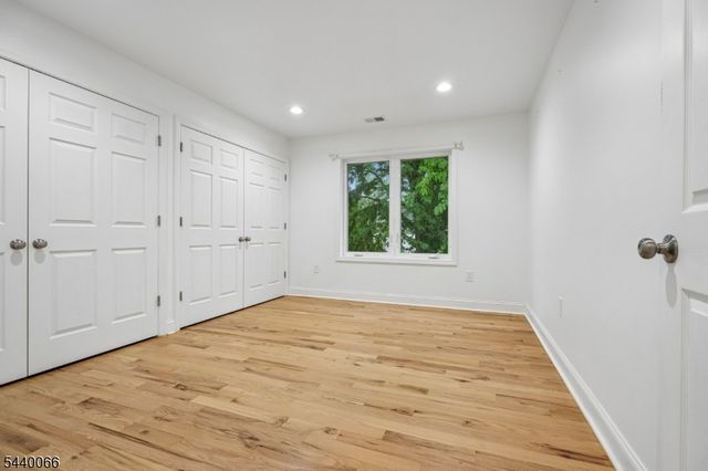639 Myrtle Ave, Garwood Boro, NJ 07027
