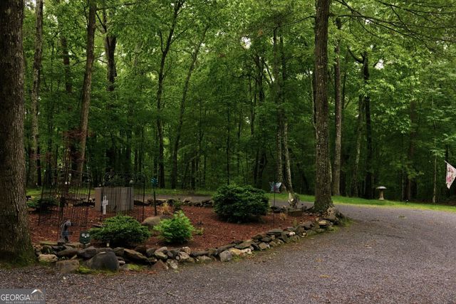 680 Hawthorne Lane, Murphy, NC 28906