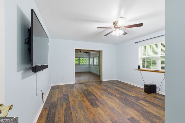 680 Hawthorne Lane, Murphy, NC 28906