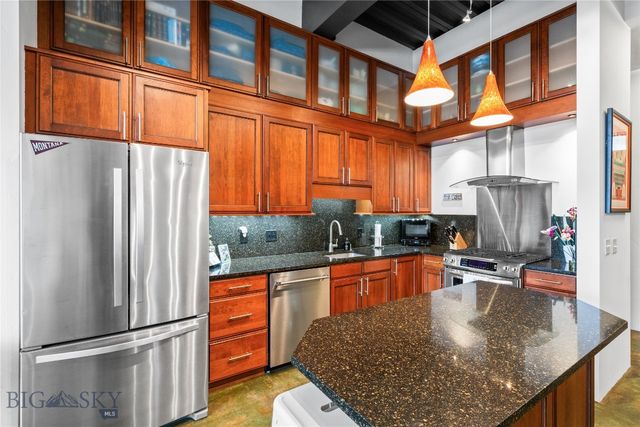 140 Village Crossing Way 2G, Bozeman, MT 59715