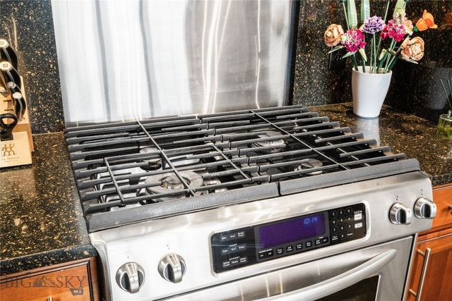 140 Village Crossing Way 2G, Bozeman, MT 59715