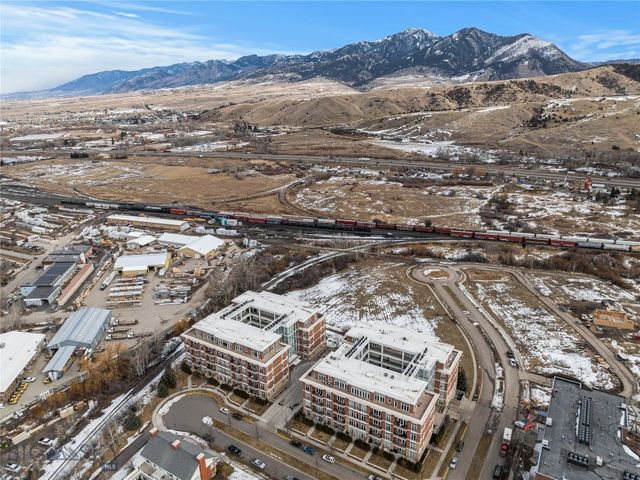 140 Village Crossing Way 2G, Bozeman, MT 59715