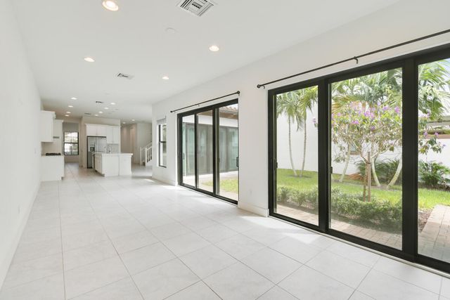 13351 Machiavelli Way, Palm Beach Gardens, FL 33418