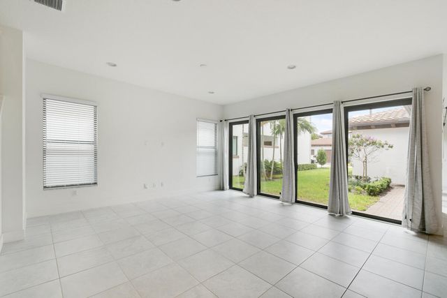 13351 Machiavelli Way, Palm Beach Gardens, FL 33418