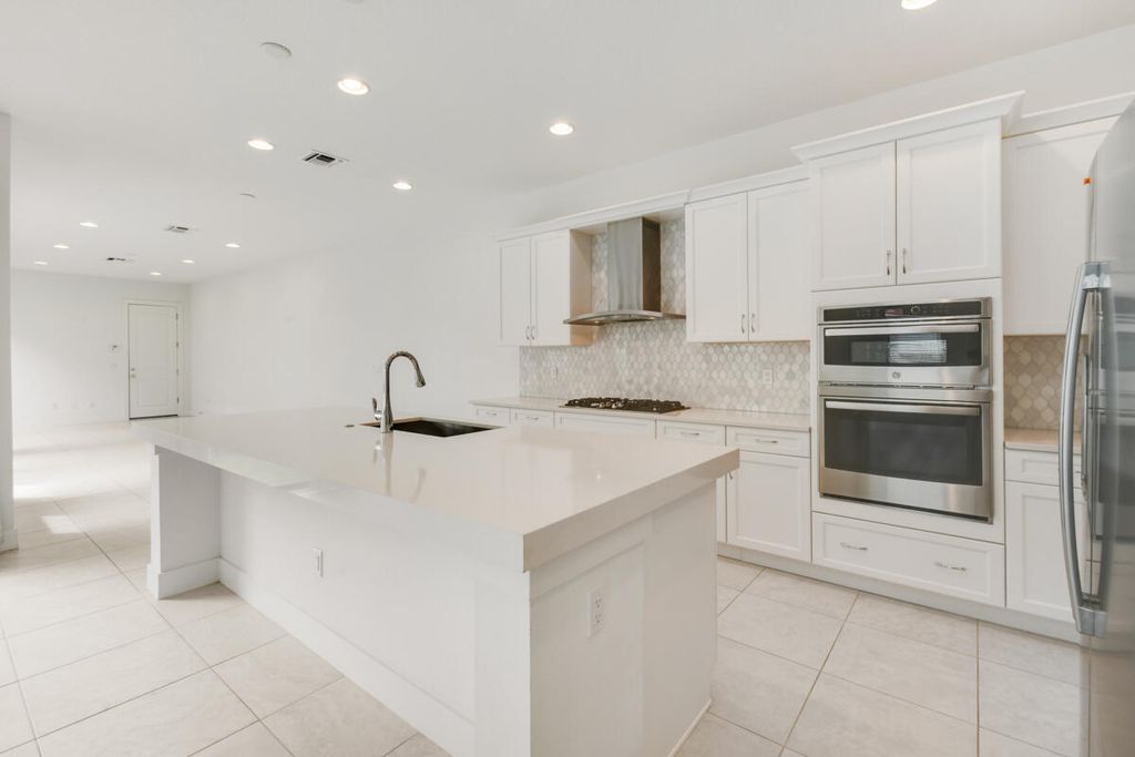 13351 Machiavelli Way, Palm Beach Gardens, FL 33418