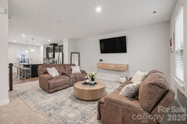 1305 Newell Towns Lane, Charlotte, NC 28262