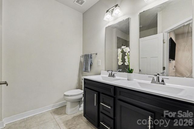 1305 Newell Towns Lane, Charlotte, NC 28262