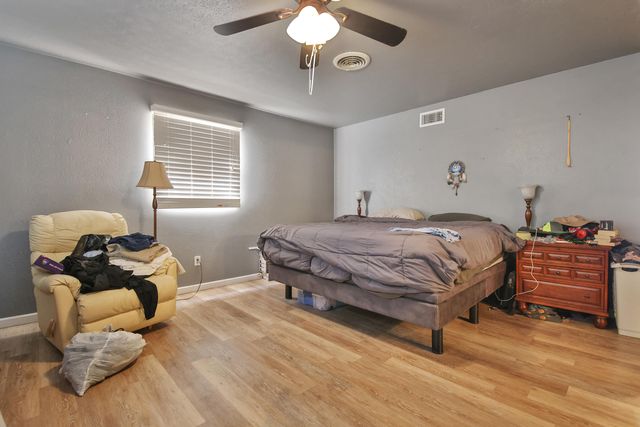 6903 Gary Avenue, Lubbock, TX 79413