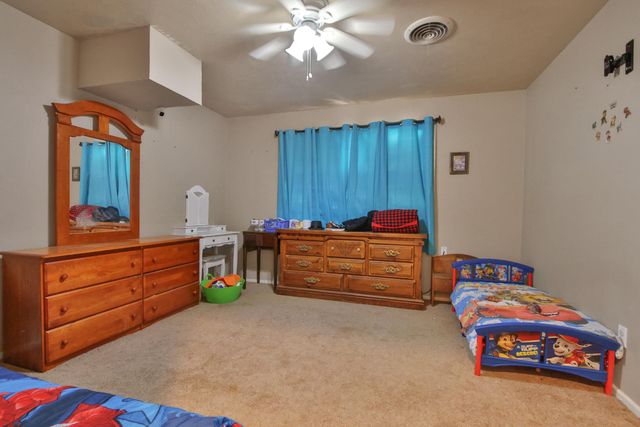 6903 Gary Avenue, Lubbock, TX 79413