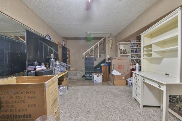 6903 Gary Avenue, Lubbock, TX 79413