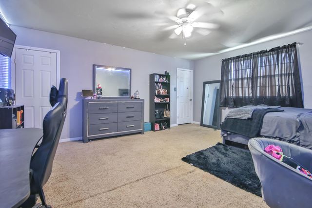 6903 Gary Avenue, Lubbock, TX 79413