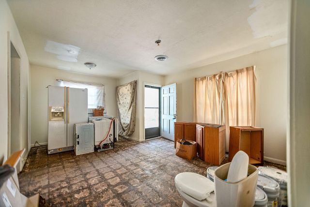 109 Tommy Drive, Port Lavaca, TX 77979