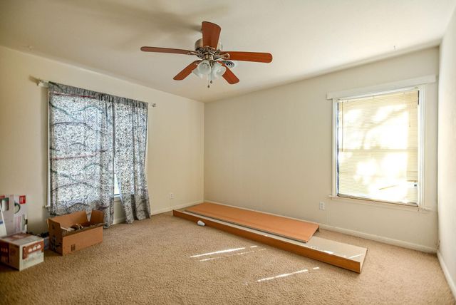 109 Tommy Drive, Port Lavaca, TX 77979