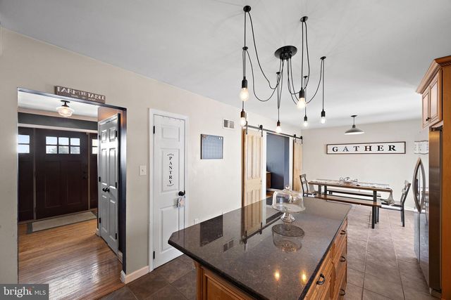 301 ORINDA DR, Wilmington, DE 19804