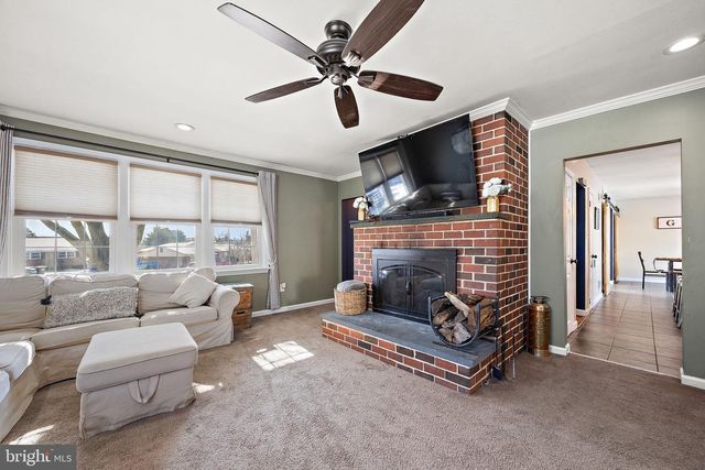 301 ORINDA DR, Wilmington, DE 19804