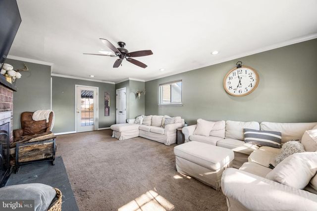 301 ORINDA DR, Wilmington, DE 19804