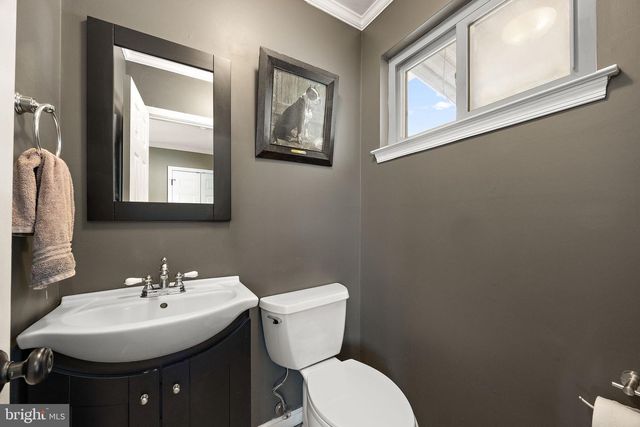 301 ORINDA DR, Wilmington, DE 19804