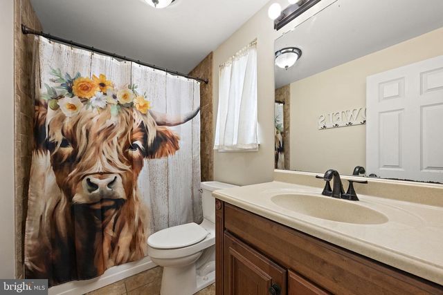 301 ORINDA DR, Wilmington, DE 19804