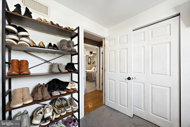 301 ORINDA DR, Wilmington, DE 19804