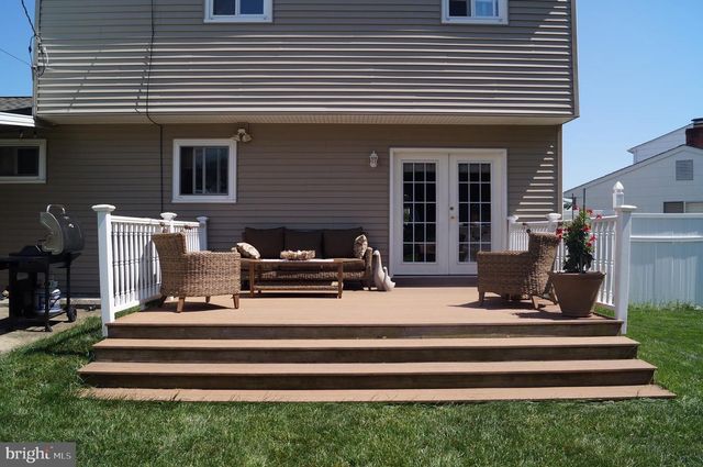 301 ORINDA DR, Wilmington, DE 19804