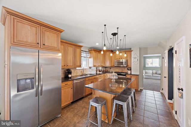 301 ORINDA DR, Wilmington, DE 19804