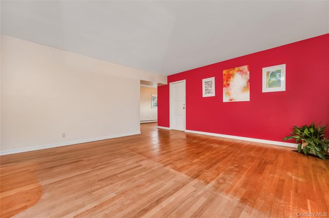 159 Washington Street, Farmingdale, NY 11735