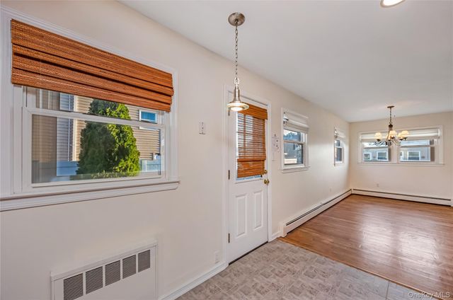 159 Washington Street, Farmingdale, NY 11735
