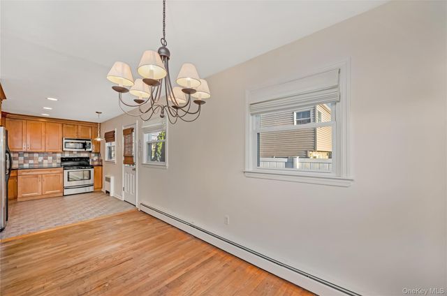 159 Washington Street, Farmingdale, NY 11735