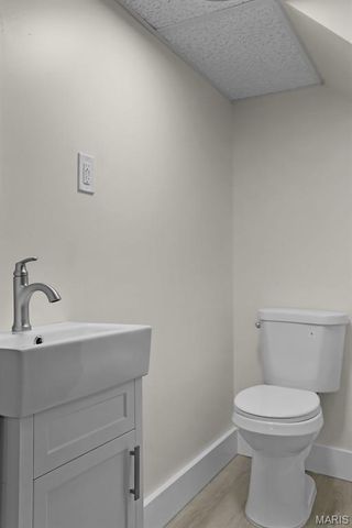 11125 Pine Forest Drive, St Louis, MO 63126