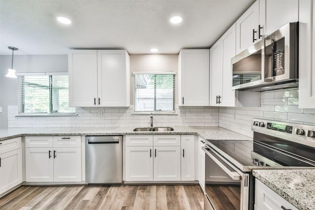 6103 Fallengate Drive, Spring, TX 77373